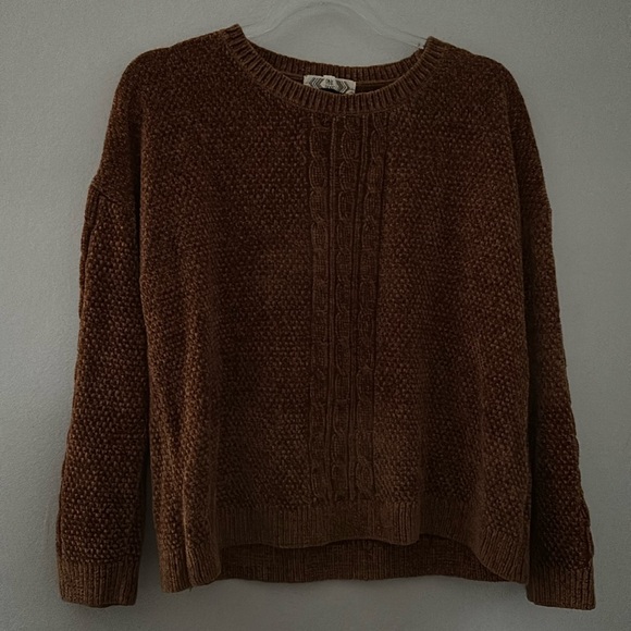 Cozy Sweater - Picture 1 of 6